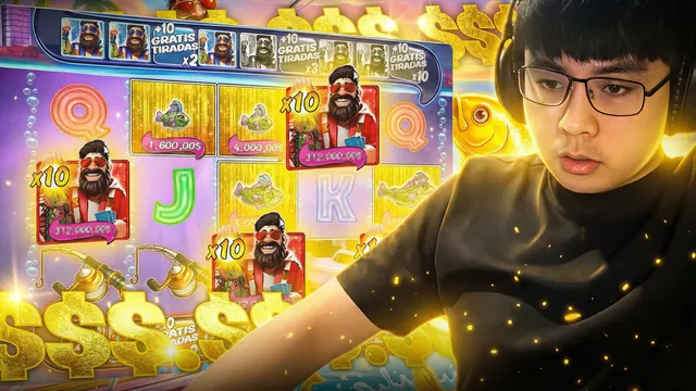 Miniatura de stream de tragamonedas: streamer con audífonos junto a un juego de pesca con multiplicadores x10