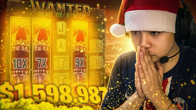 Miniatura navideña: streamer con gorro de Navidad junto al juego «Wanted Dead or a Wild»